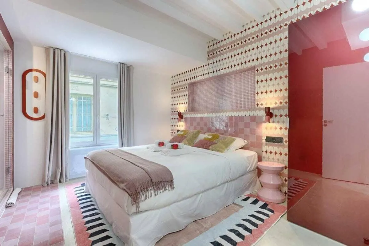 Les Halles - Luxurious & Colorful 4bd For 16 Guest * Paris