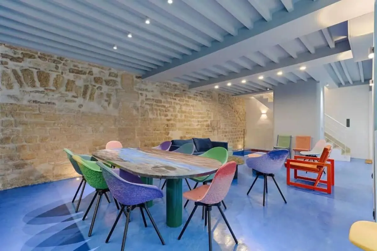 Les Halles - Luxurious & Colorful 4bd For 16 Guest